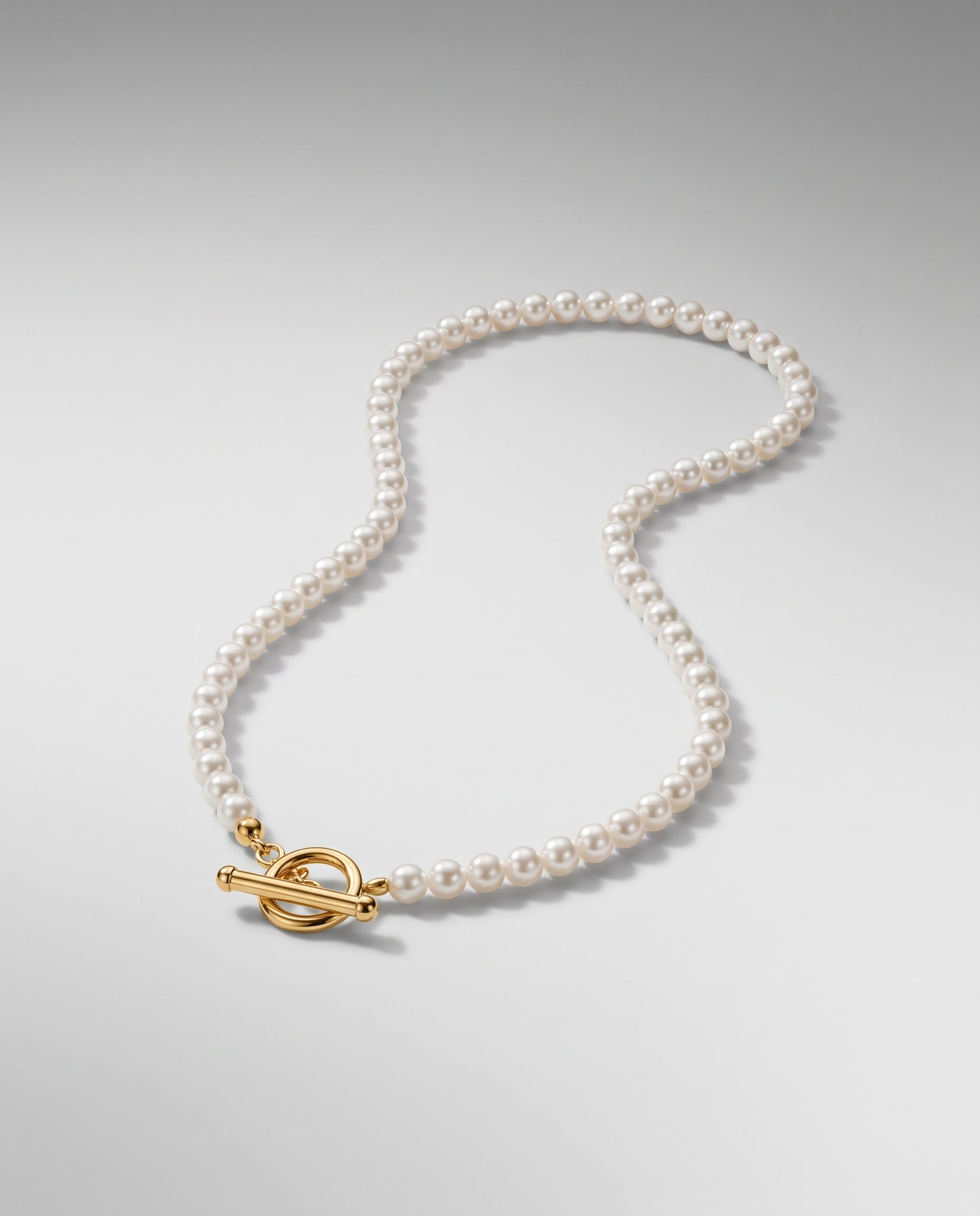 Pearl Buckle Necklace